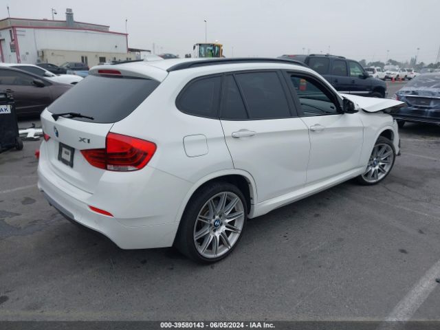 Photo 3 VIN: WBAVL1C51FVY28805 - BMW X1 