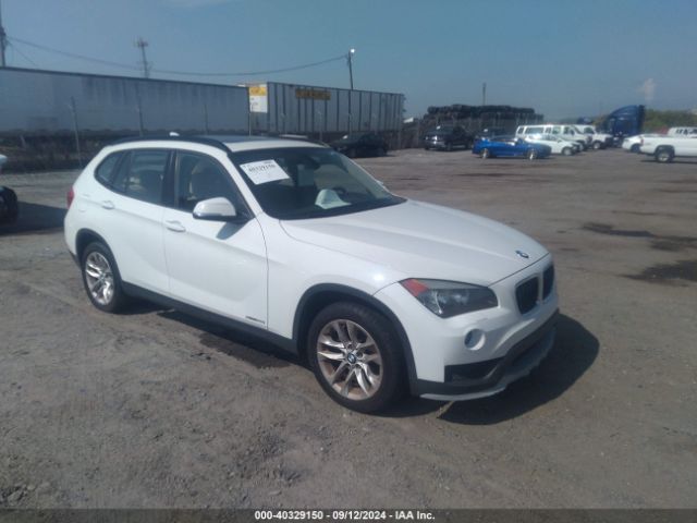 Photo 0 VIN: WBAVL1C51FVY38461 - BMW X1 