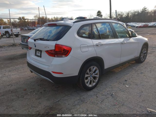 Photo 3 VIN: WBAVL1C52DVR82565 - BMW X1 