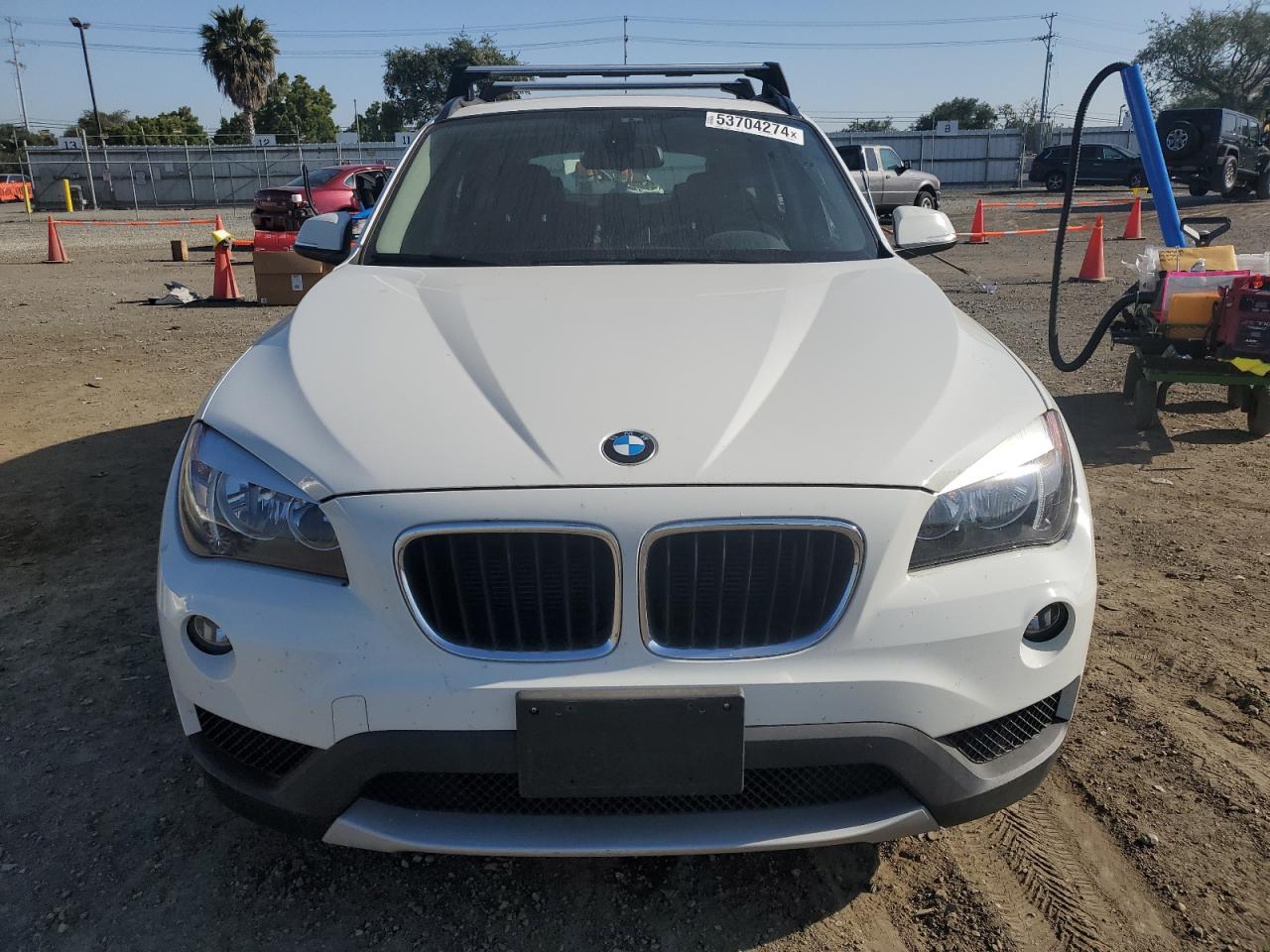 Photo 4 VIN: WBAVL1C52EVY10327 - BMW X1 