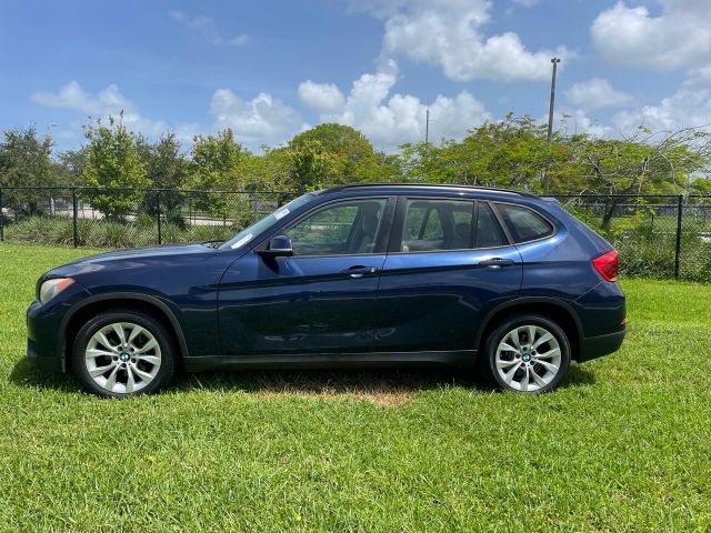 Photo 4 VIN: WBAVL1C52EVY13275 - BMW X1 