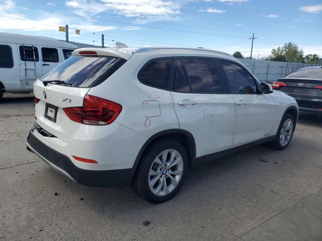 Photo 2 VIN: WBAVL1C52EVY16449 - BMW X1 