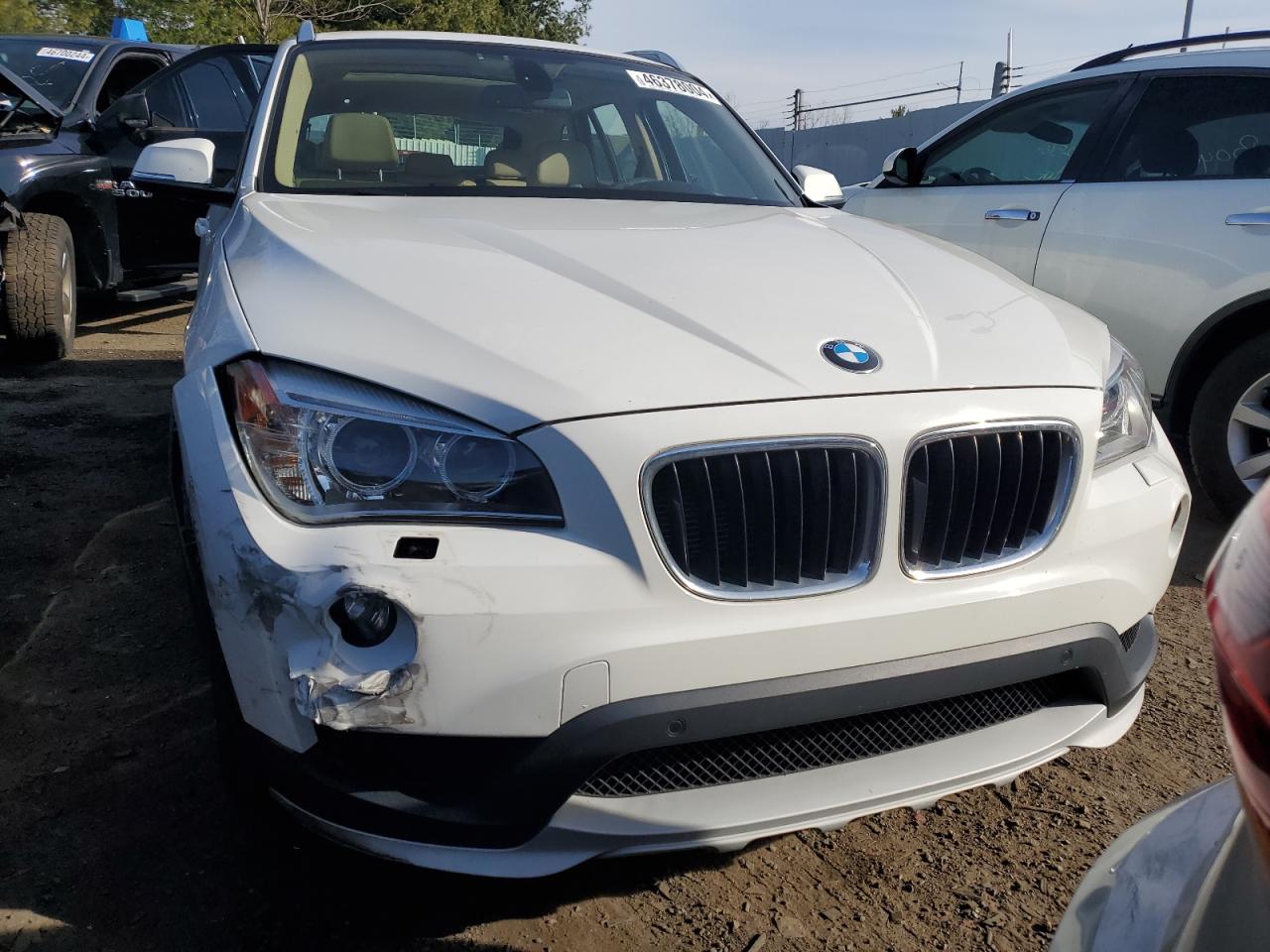 Photo 4 VIN: WBAVL1C52FVY29820 - BMW X1 