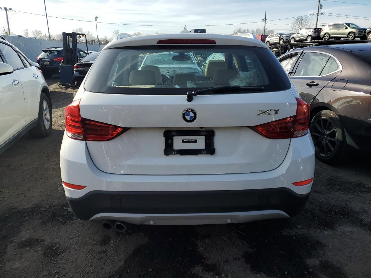 Photo 5 VIN: WBAVL1C52FVY29820 - BMW X1 