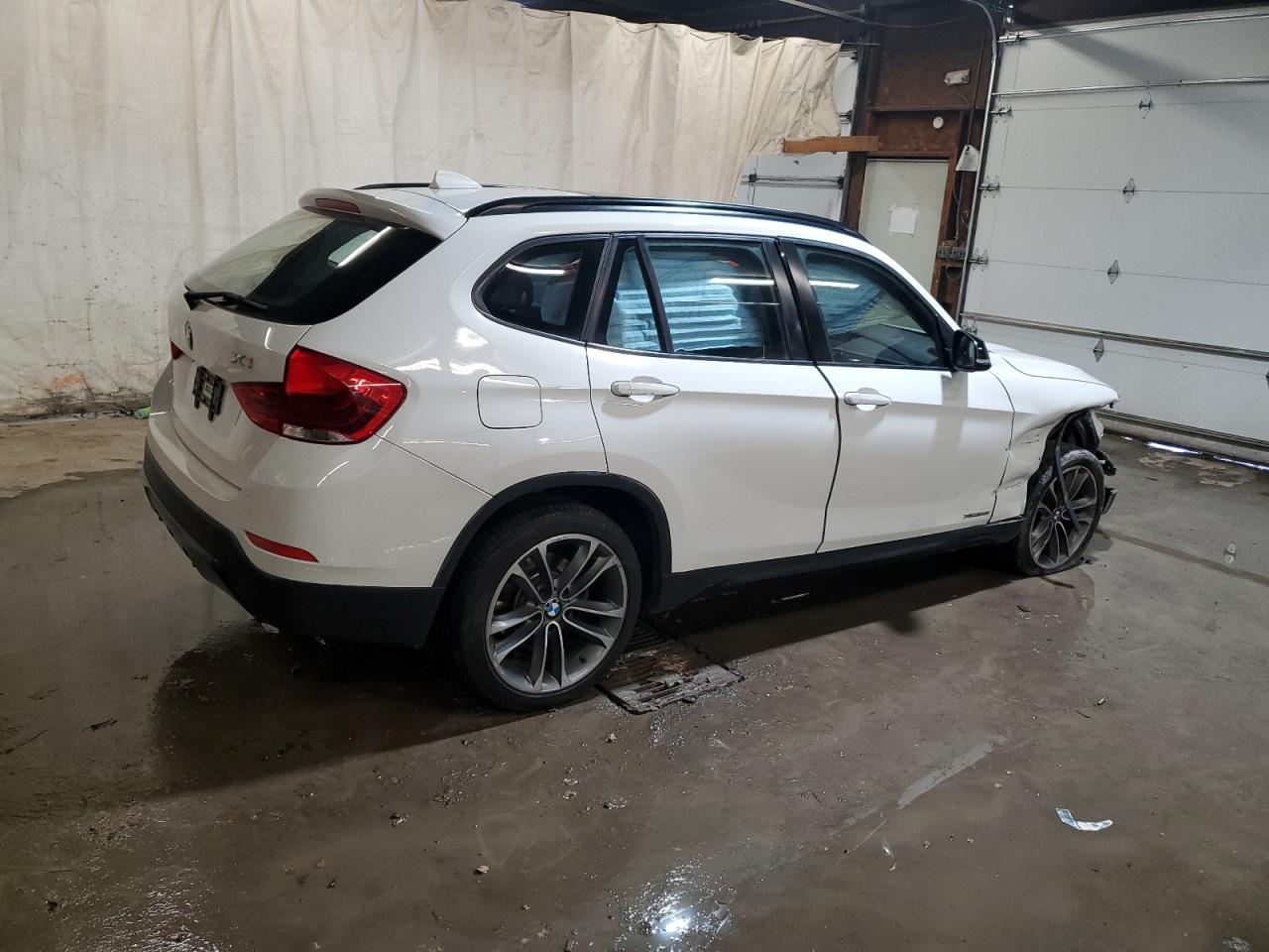 Photo 2 VIN: WBAVL1C53EVY17531 - BMW X1 