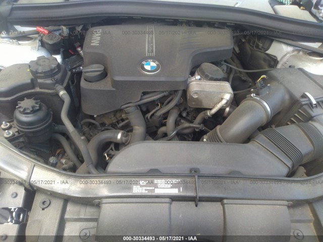 Photo 9 VIN: WBAVL1C53EVY20249 - BMW X1 