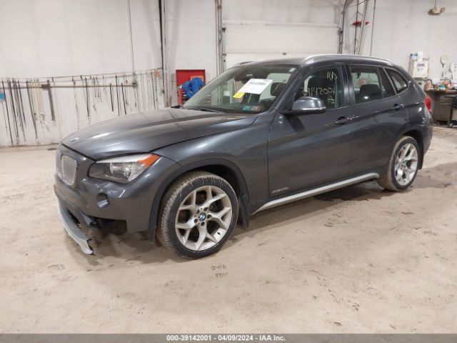 Photo 1 VIN: WBAVL1C53FVY30782 - BMW X1 