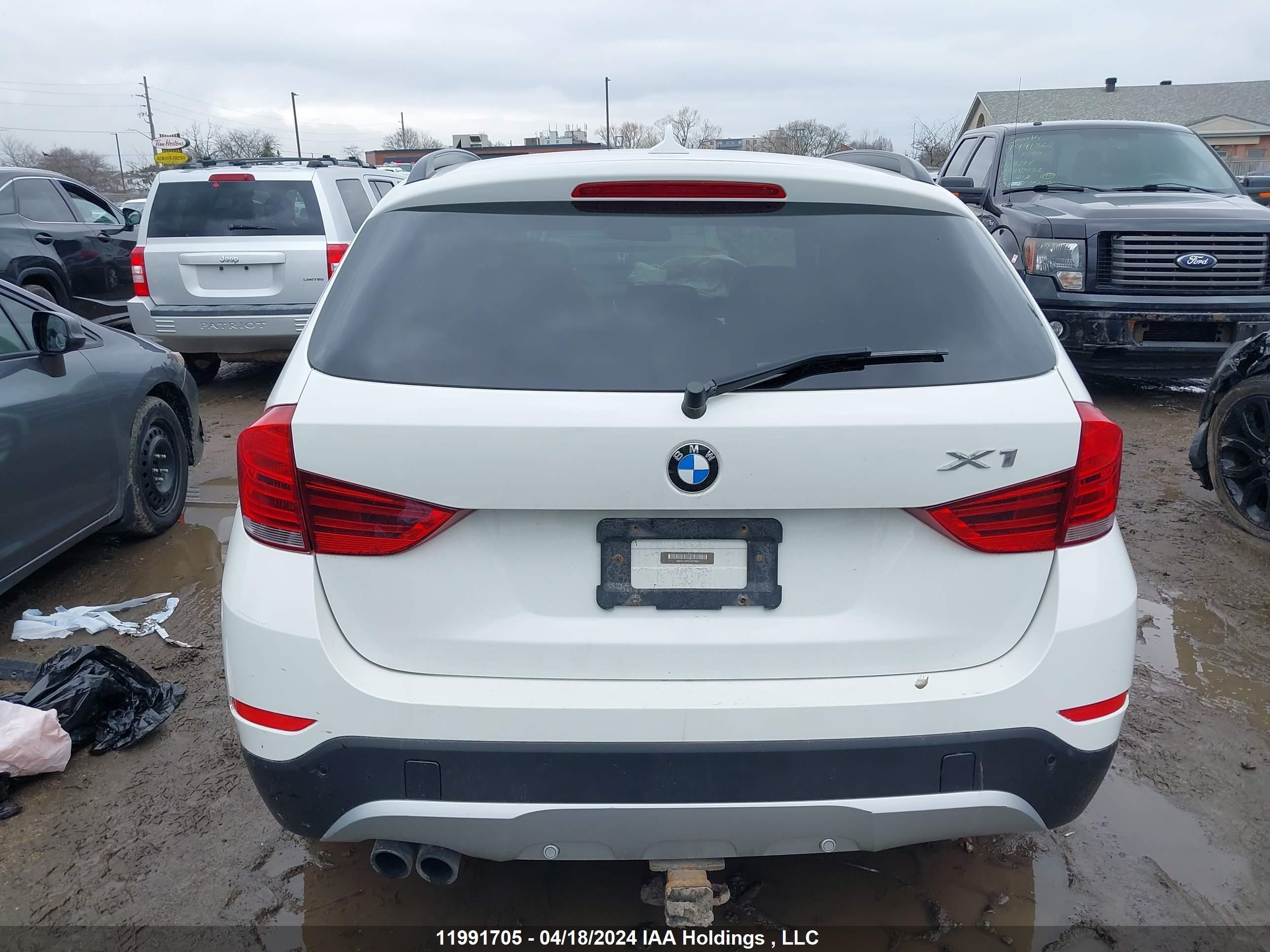 Photo 16 VIN: WBAVL1C53FVY32631 - BMW X1 