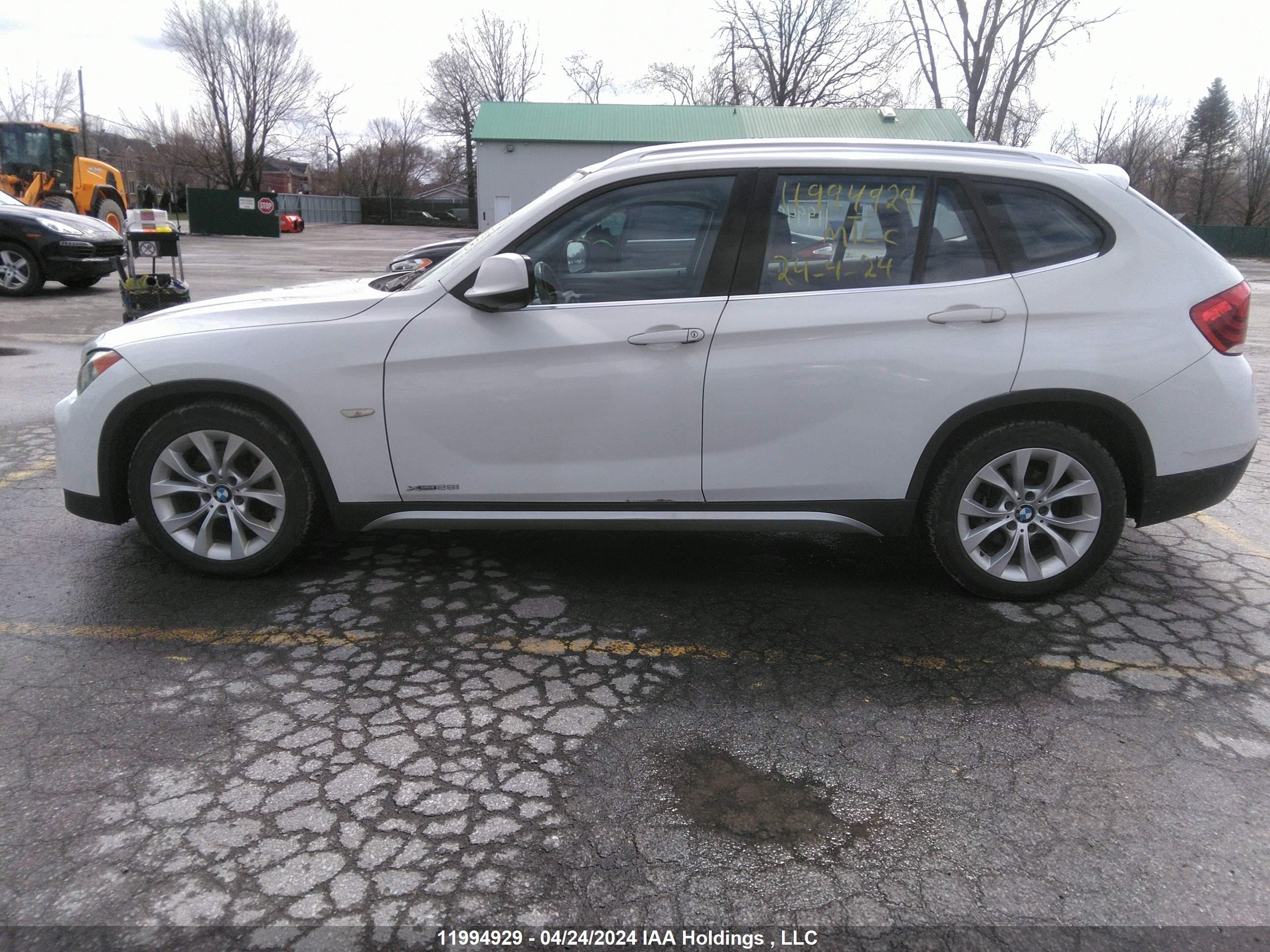 Photo 14 VIN: WBAVL1C54CVR75258 - BMW X1 