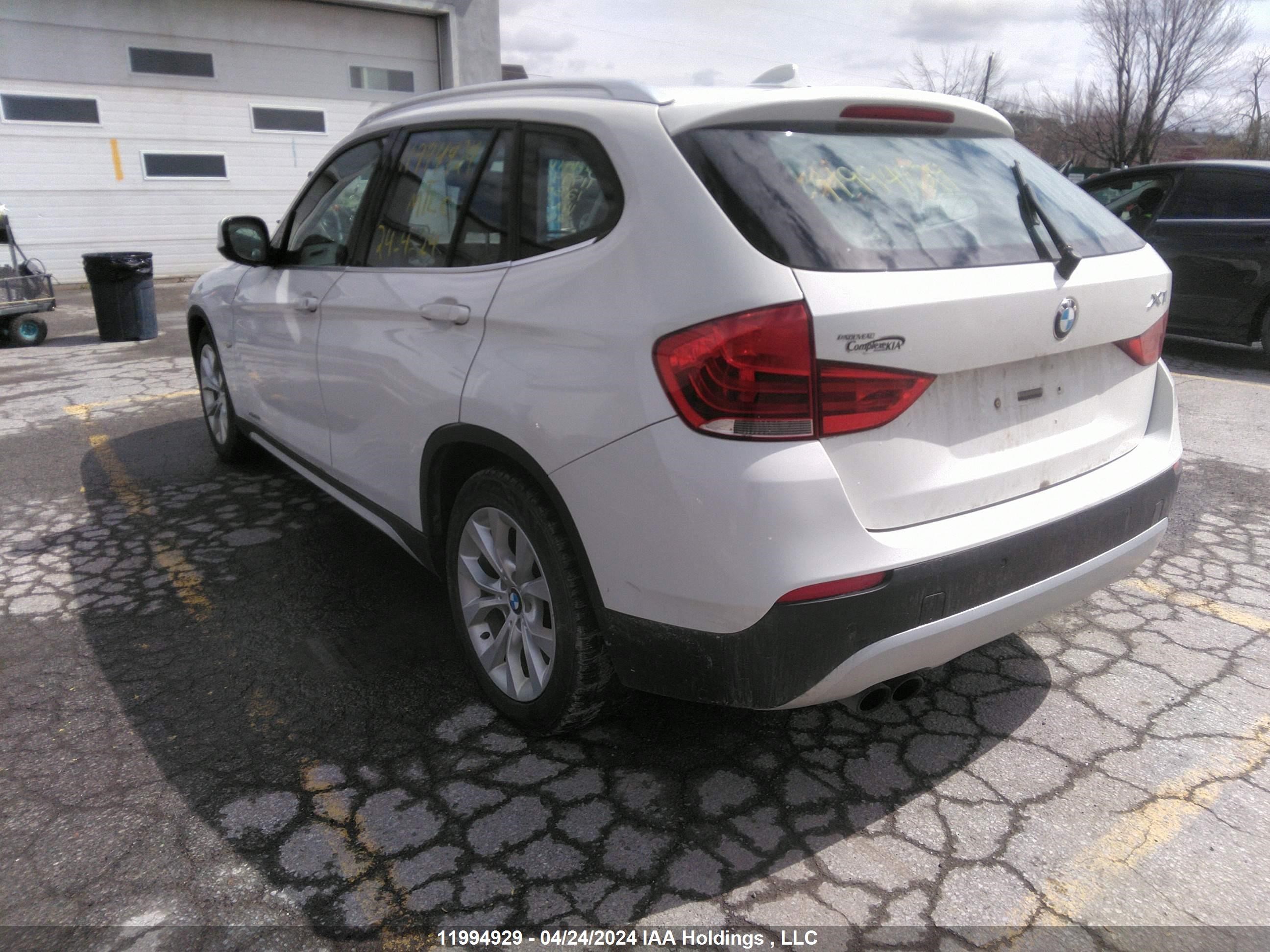 Photo 2 VIN: WBAVL1C54CVR75258 - BMW X1 