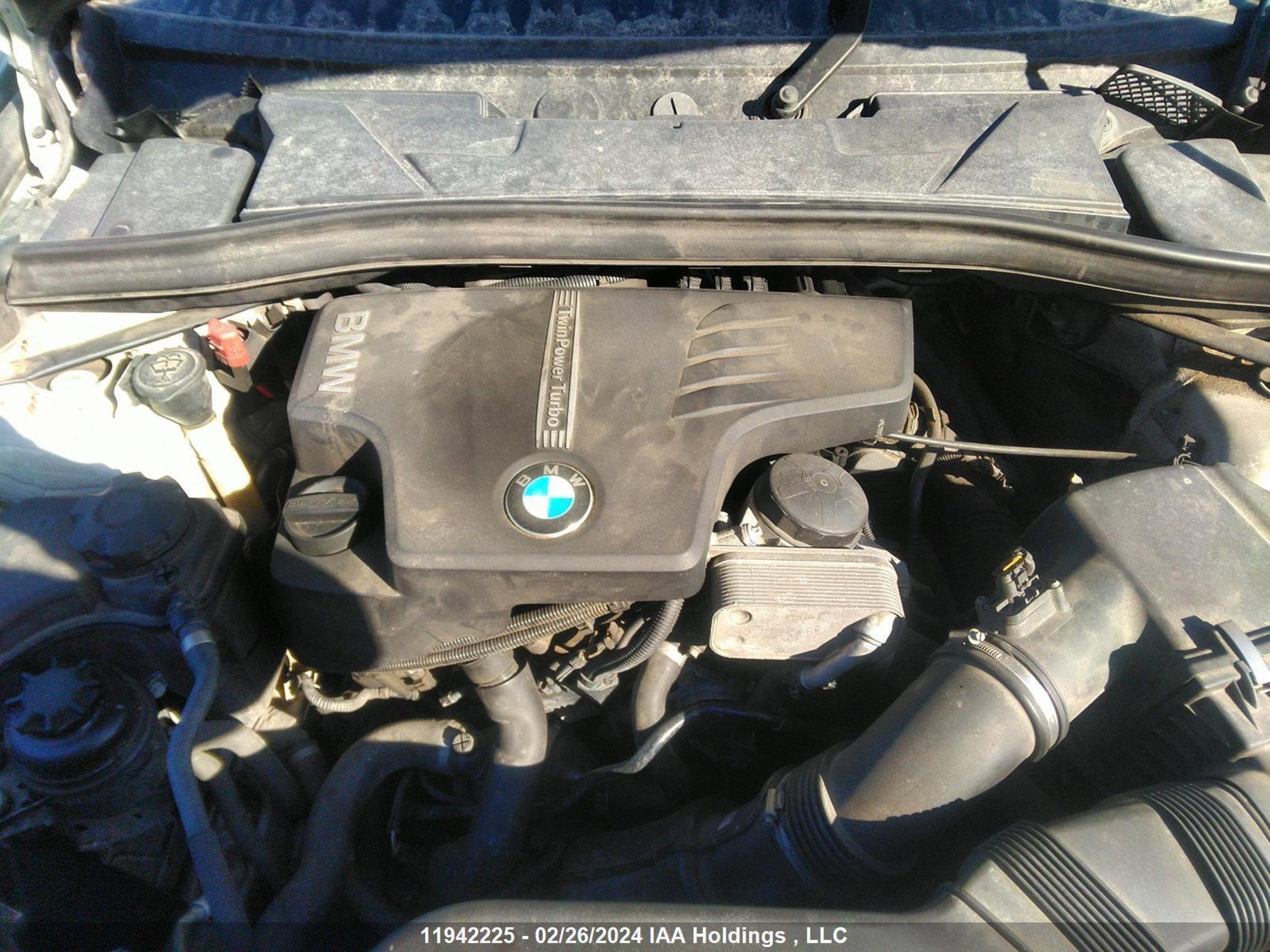 Photo 9 VIN: WBAVL1C54EVR94668 - BMW X1 