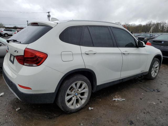 Photo 2 VIN: WBAVL1C54EVY12130 - BMW X1 