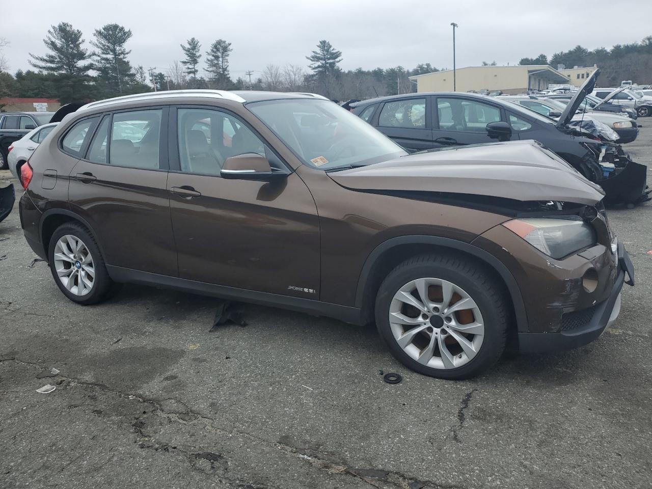 Photo 3 VIN: WBAVL1C54EVY17408 - BMW X1 