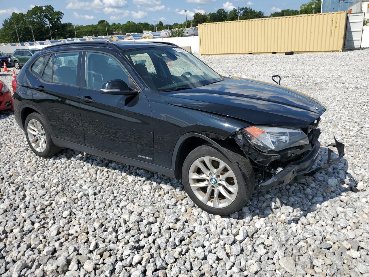 Photo 3 VIN: WBAVL1C54FVY31603 - BMW X1 