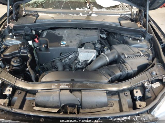 Photo 9 VIN: WBAVL1C54FVY40298 - BMW X1 