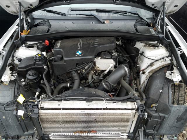 Photo 6 VIN: WBAVL1C54FVY40429 - BMW X1 