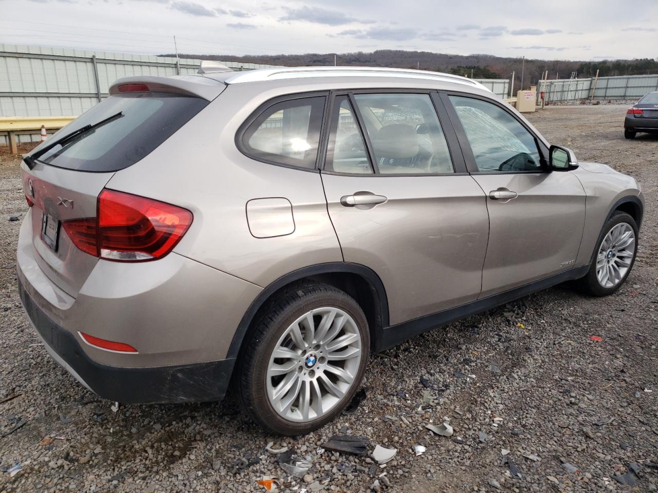 Photo 2 VIN: WBAVL1C55EVY19510 - BMW X1 