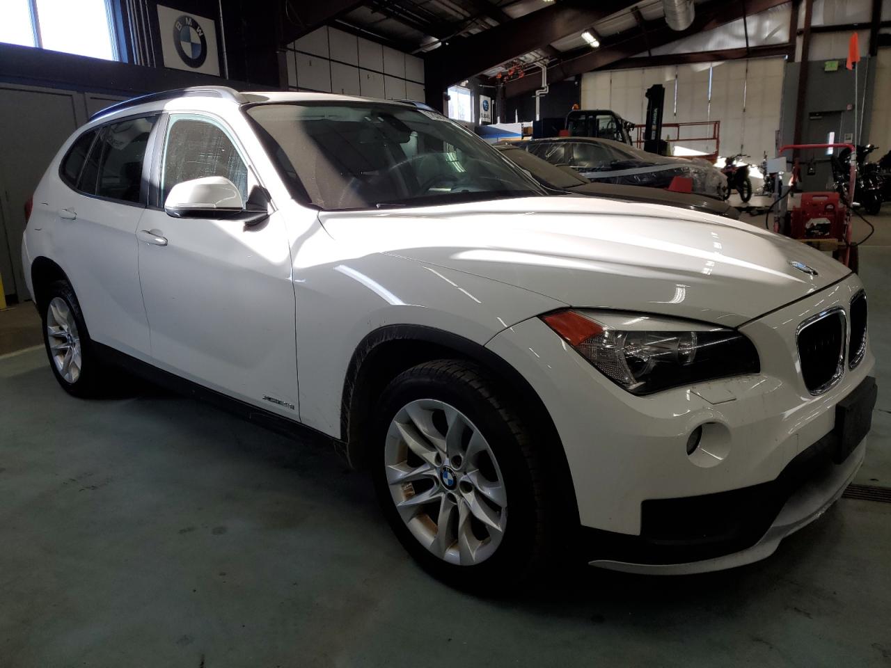 Photo 3 VIN: WBAVL1C55FVY31545 - BMW X1 