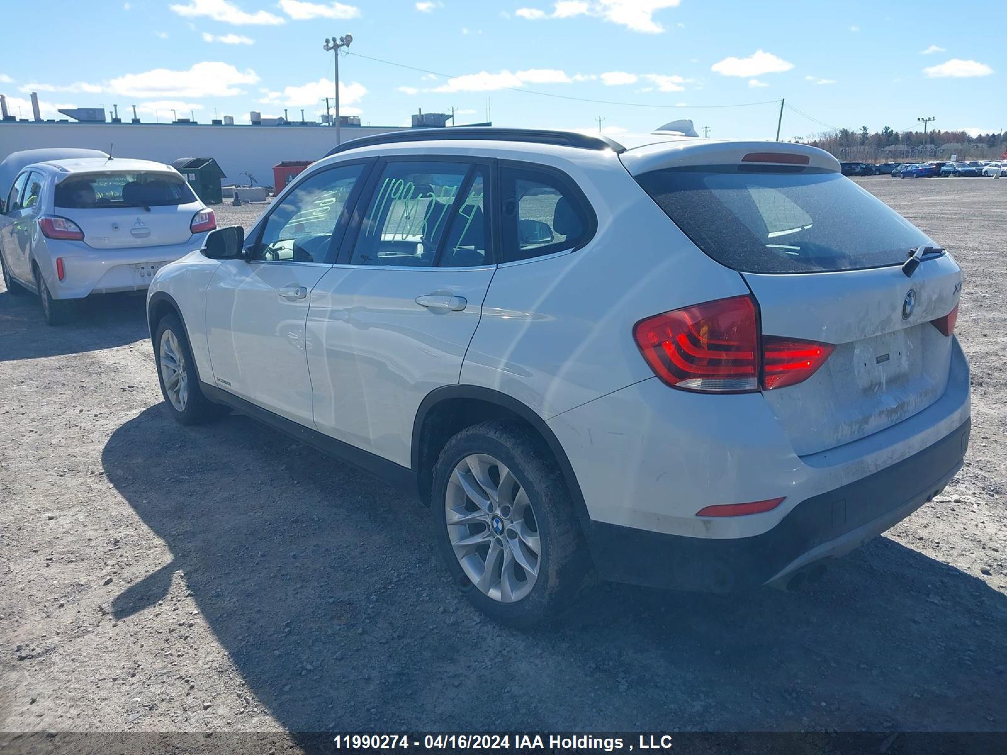 Photo 2 VIN: WBAVL1C55FVY38785 - BMW X1 