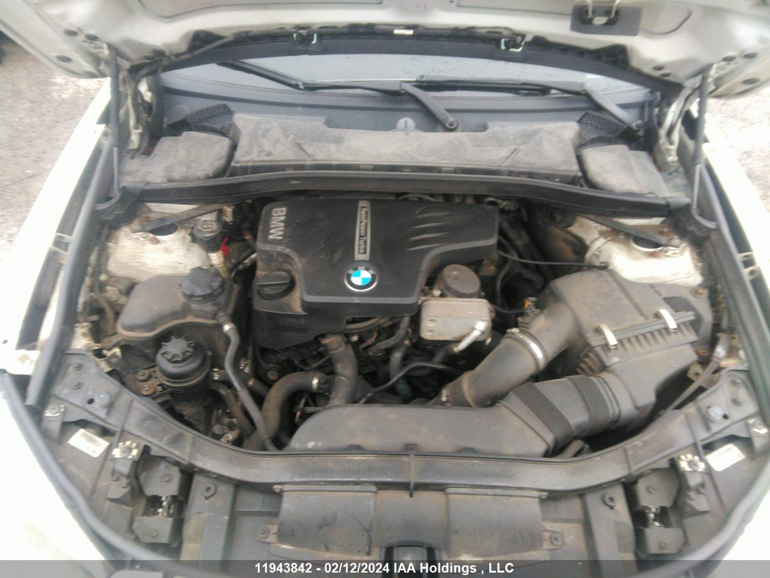 Photo 9 VIN: WBAVL1C56CVR80686 - BMW X1 