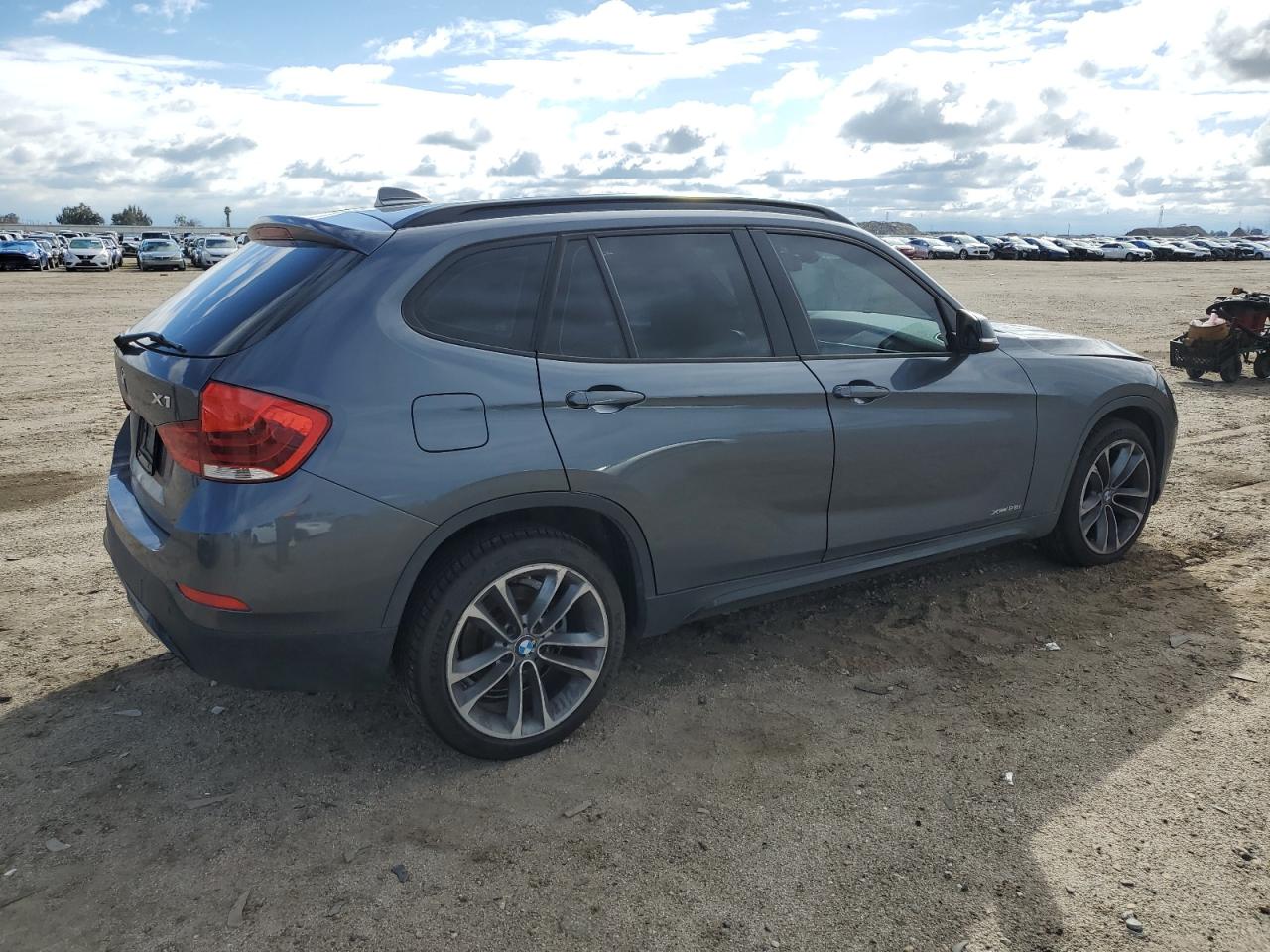 Photo 2 VIN: WBAVL1C56DVR82150 - BMW X1 