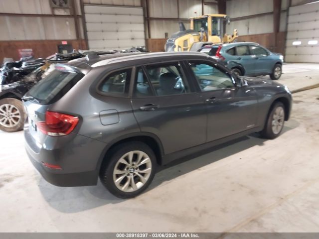 Photo 3 VIN: WBAVL1C56EVR92968 - BMW X1 