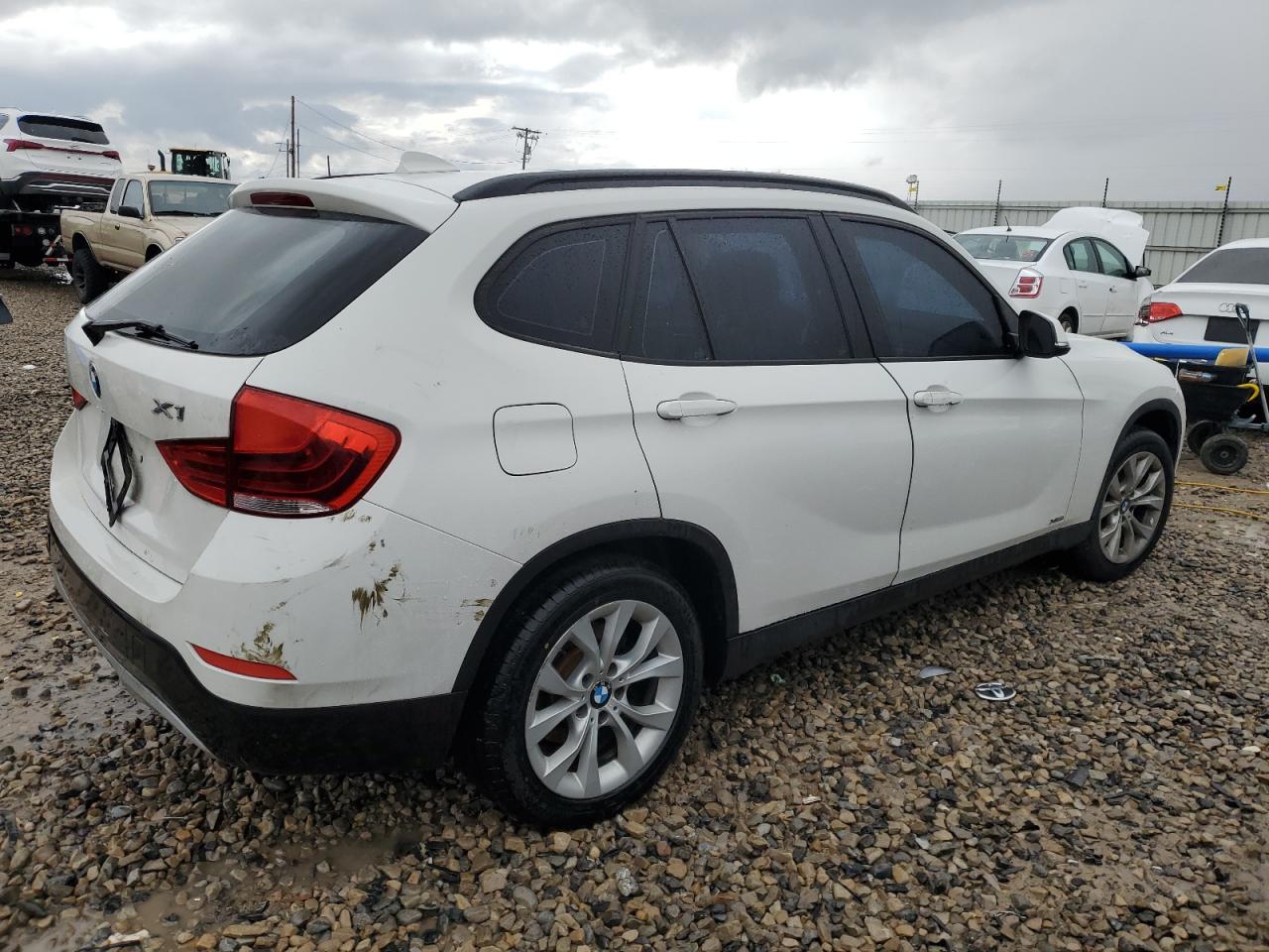 Photo 2 VIN: WBAVL1C56EVY13943 - BMW X1 