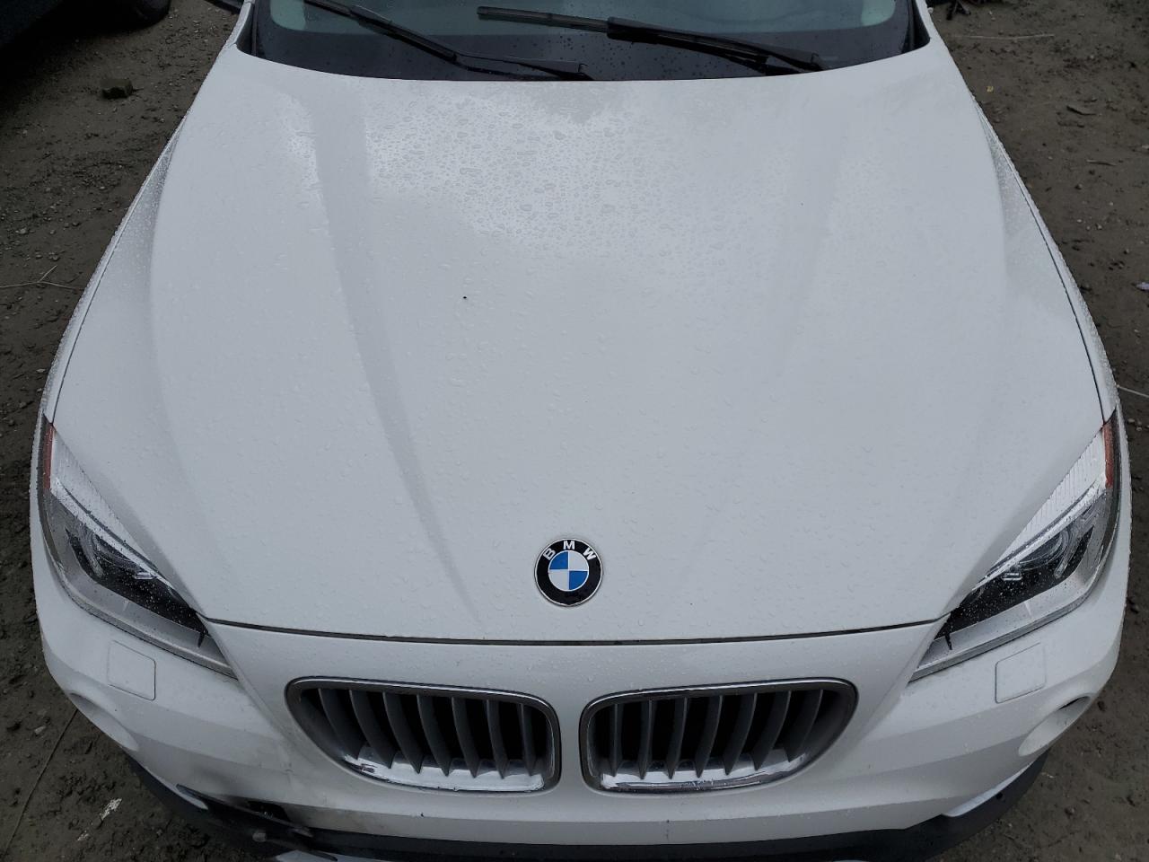 Photo 10 VIN: WBAVL1C56EVY14364 - BMW X1 