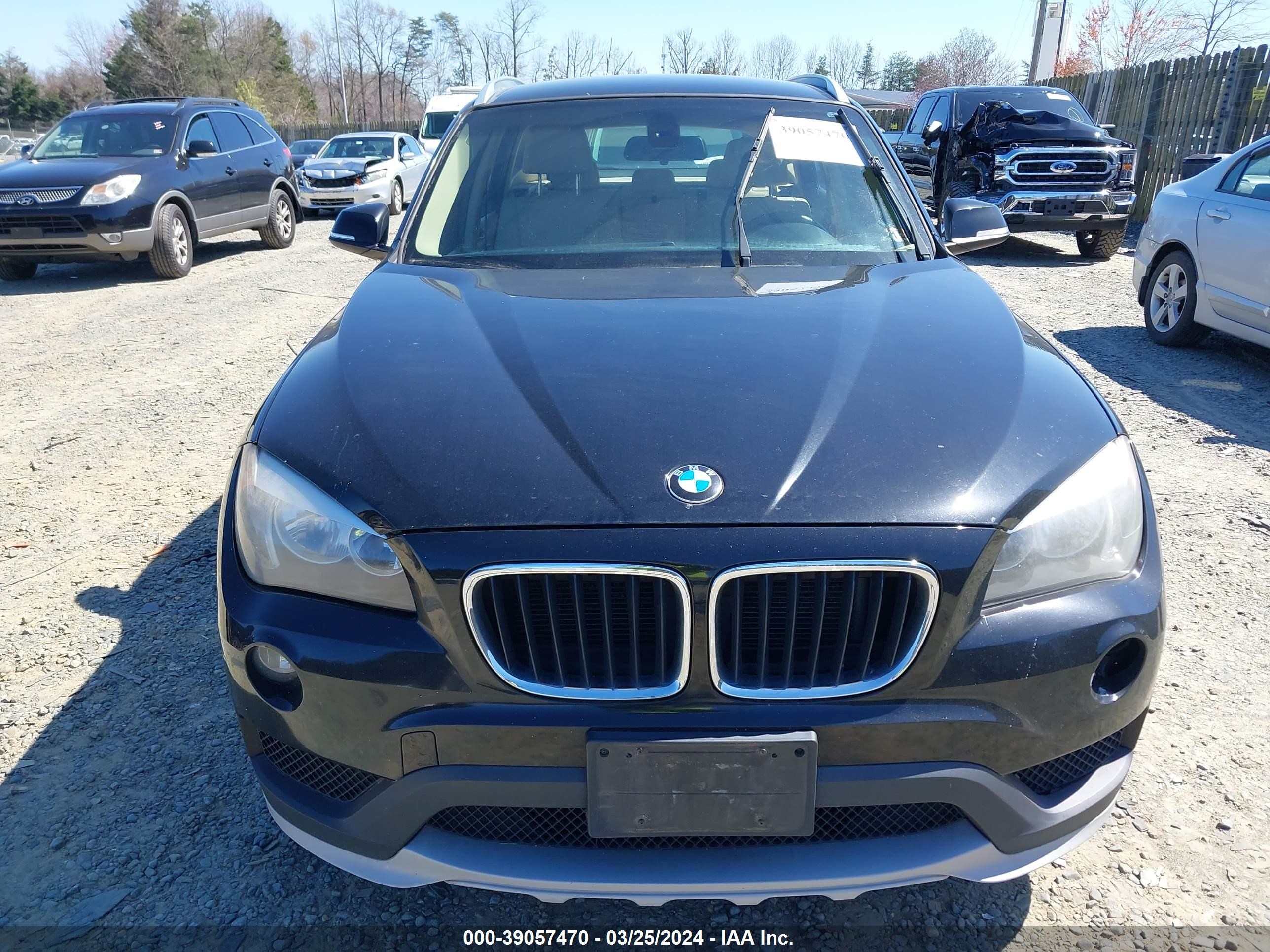 Photo 5 VIN: WBAVL1C56FVY24619 - BMW X1 