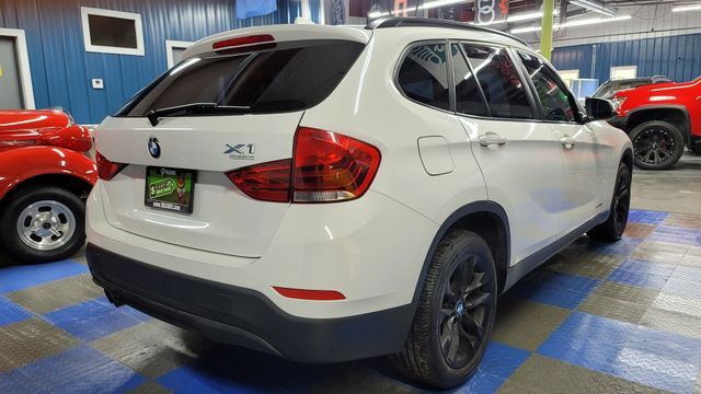 Photo 2 VIN: WBAVL1C56FVY27908 - BMW X1 