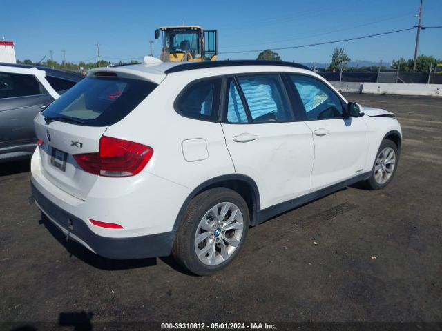 Photo 3 VIN: WBAVL1C57DVR83002 - BMW X1 