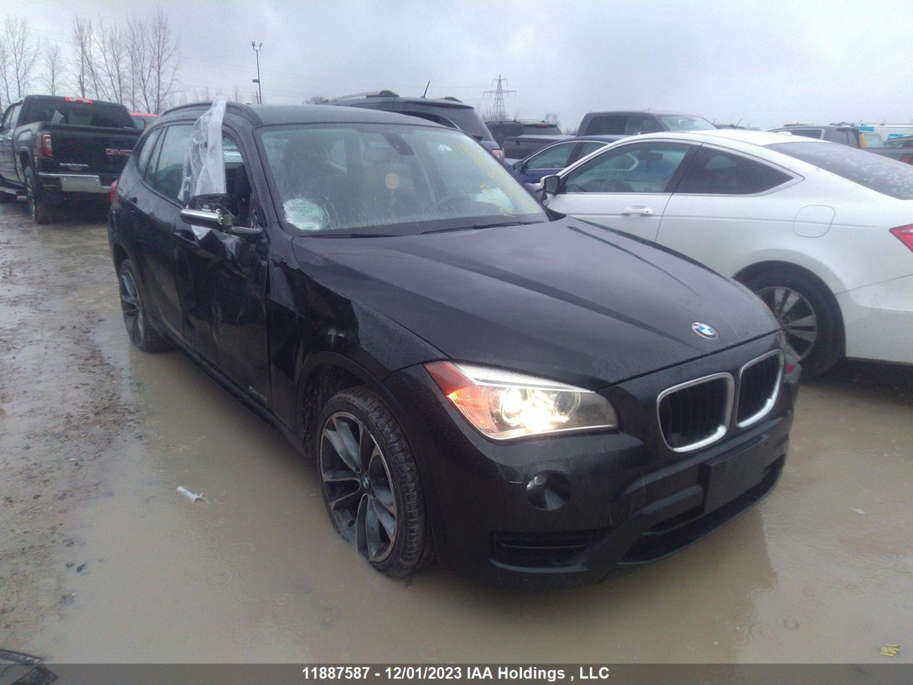 Photo 0 VIN: WBAVL1C57DVR85610 - BMW X1 