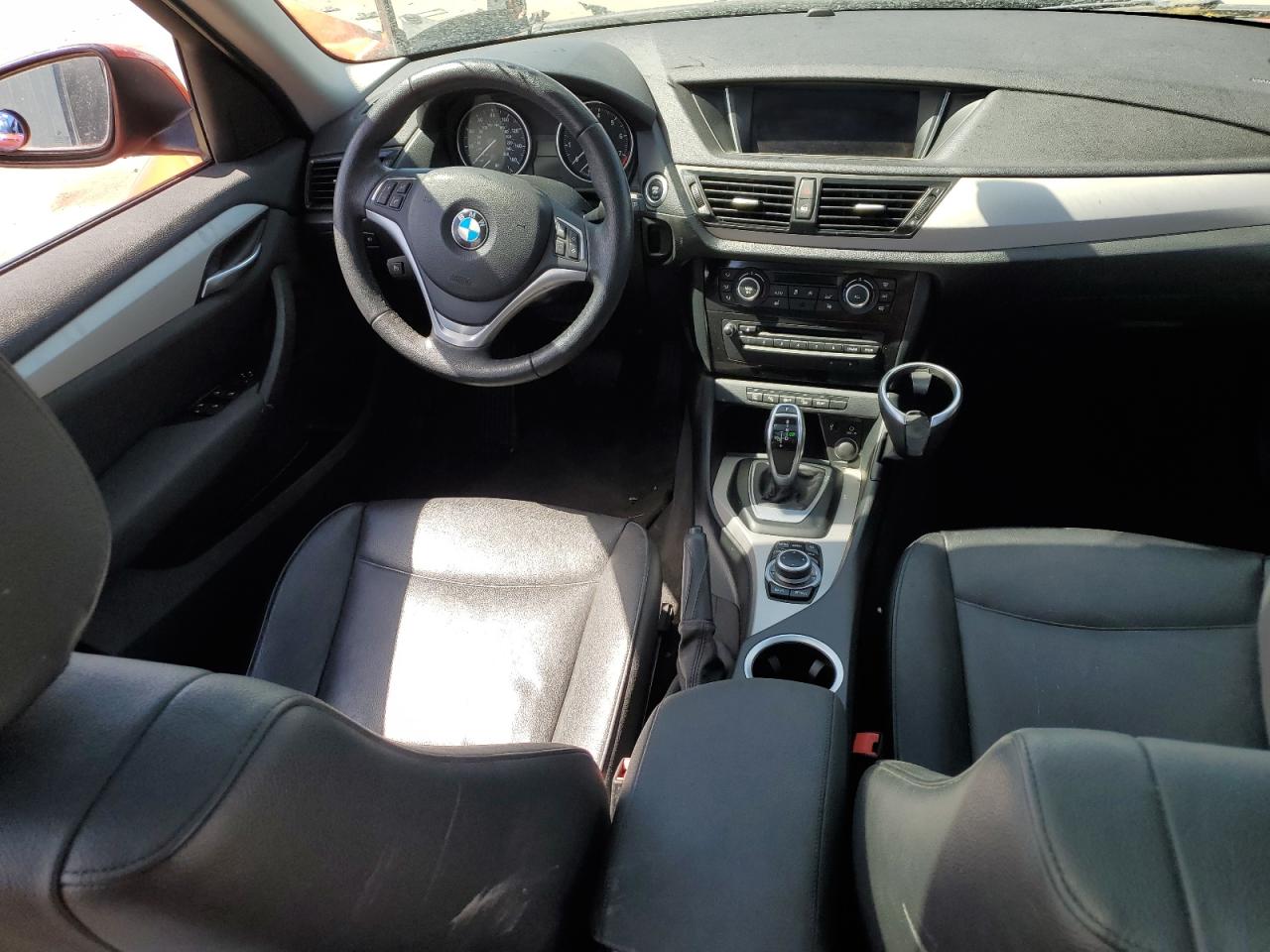 Photo 7 VIN: WBAVL1C57EVY17581 - BMW X1 