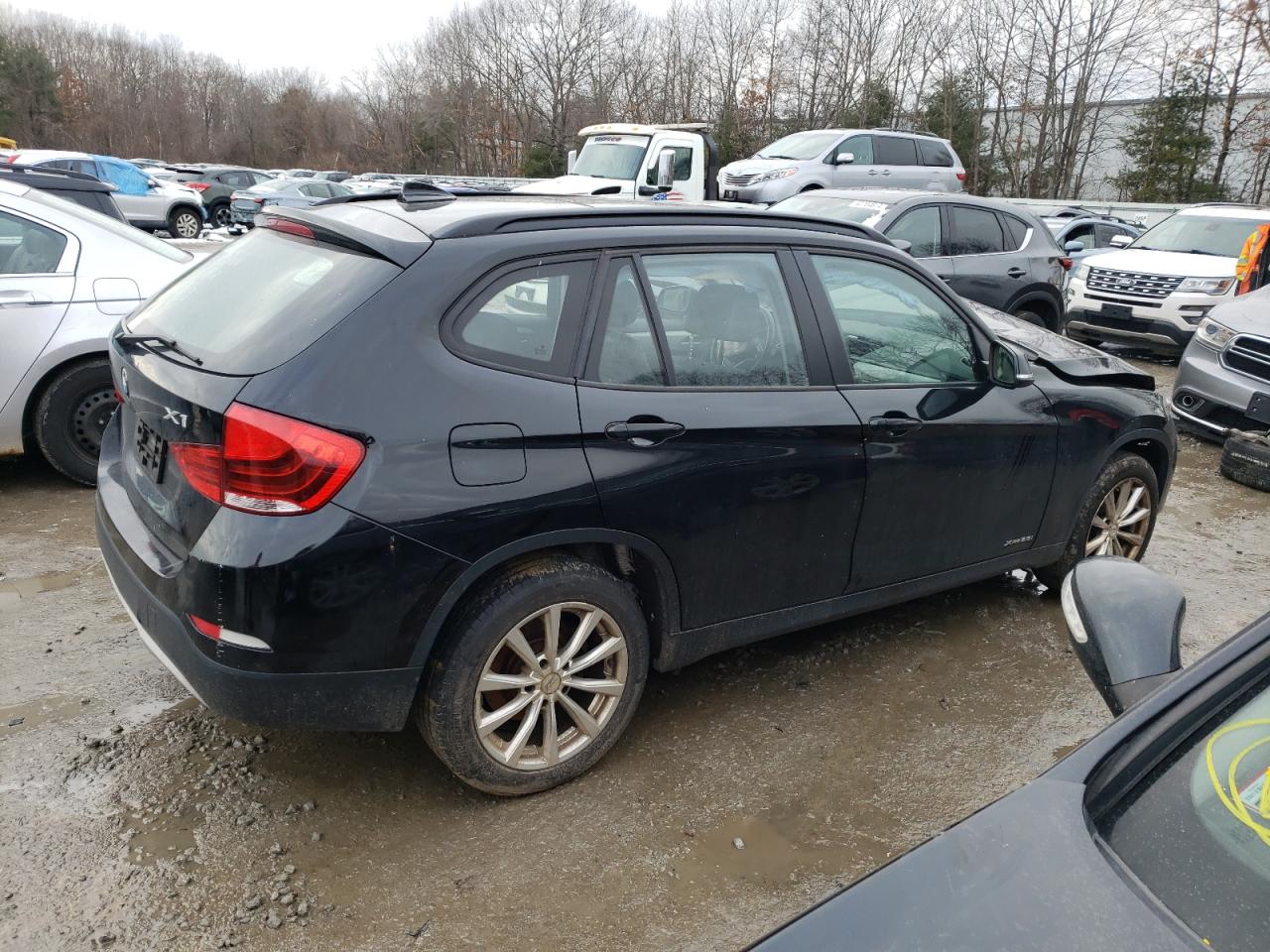 Photo 2 VIN: WBAVL1C57EVY20321 - BMW X1 