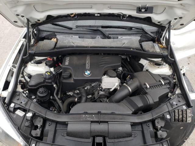 Photo 11 VIN: WBAVL1C57FVY39033 - BMW X1 XDRIVE2 