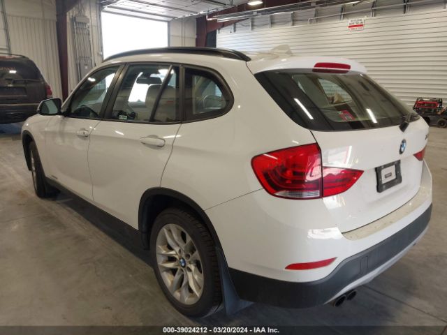 Photo 2 VIN: WBAVL1C58FVY34844 - BMW X1 