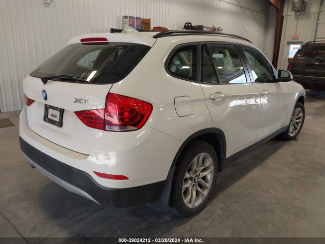 Photo 3 VIN: WBAVL1C58FVY34844 - BMW X1 