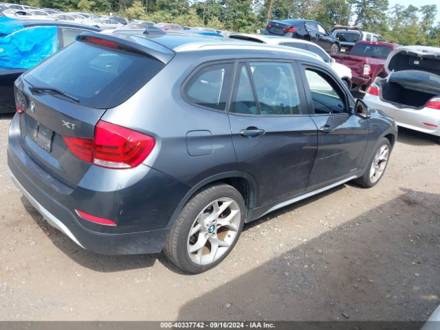 Photo 3 VIN: WBAVL1C58FVY40028 - BMW X1 