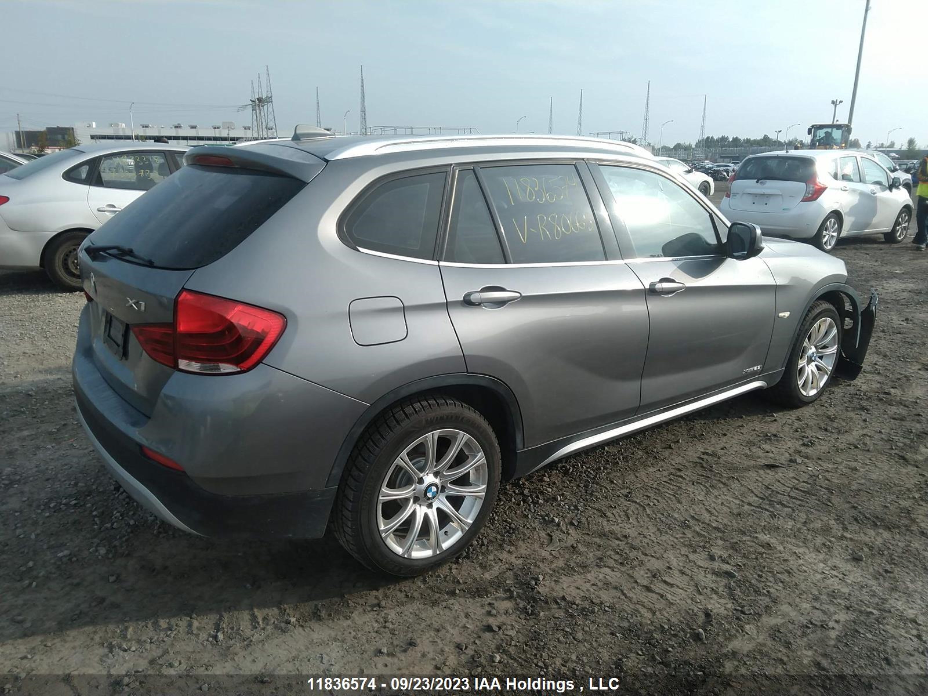 Photo 3 VIN: WBAVL1C59CVR80665 - BMW X1 