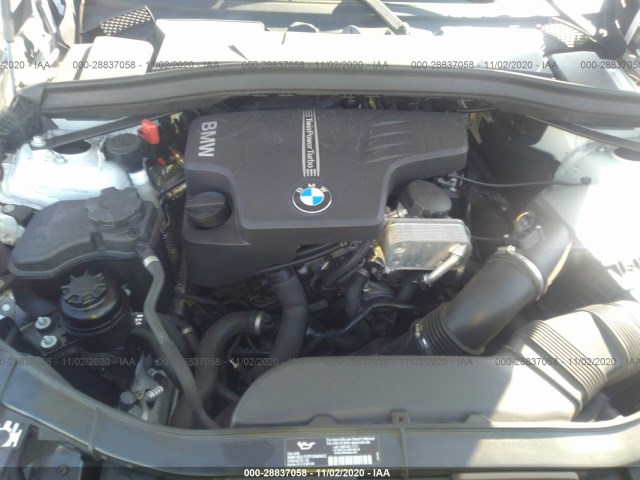 Photo 9 VIN: WBAVL1C59EVY11474 - BMW X1 