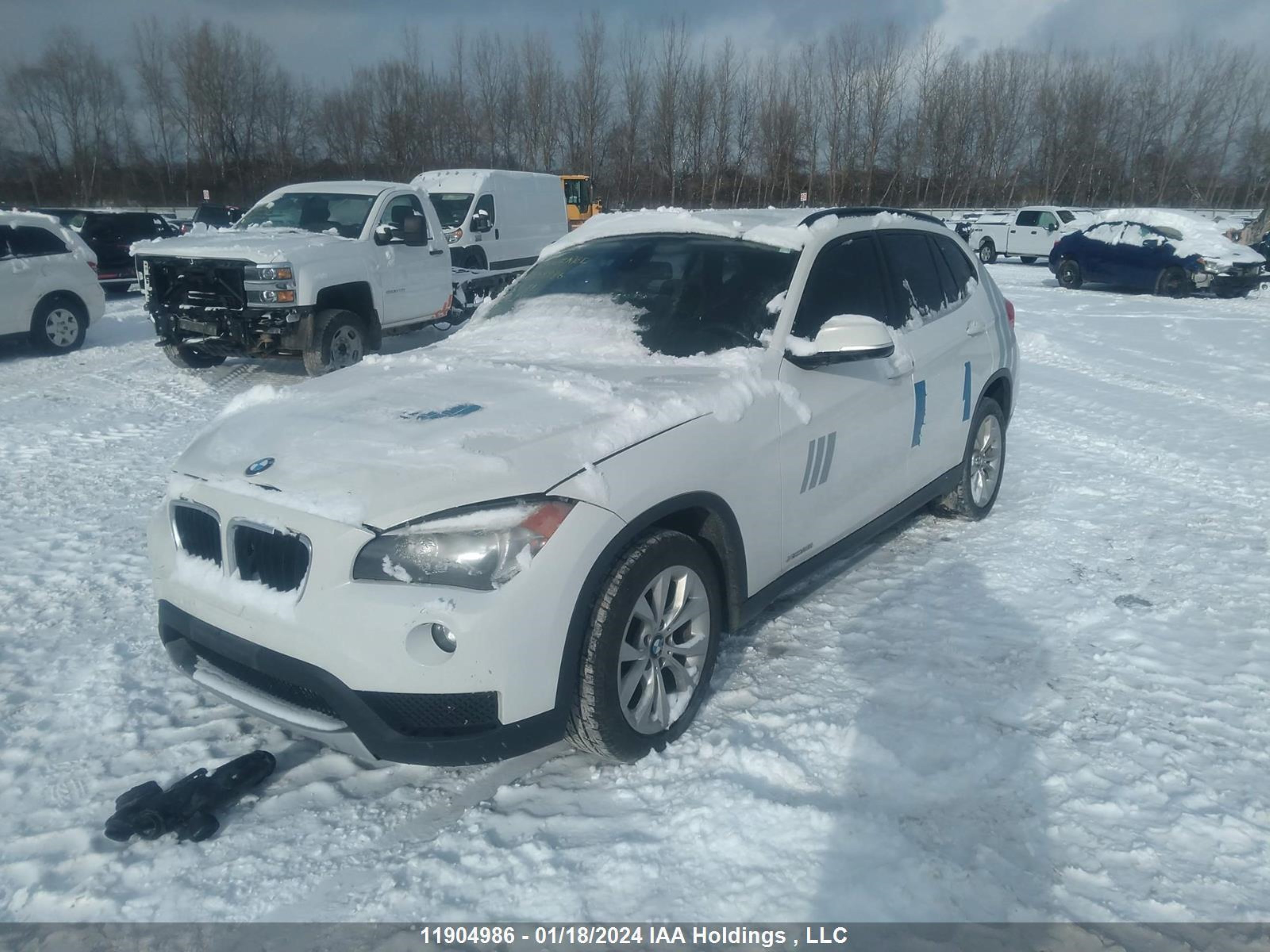 Photo 1 VIN: WBAVL1C59EVY15881 - BMW X1 