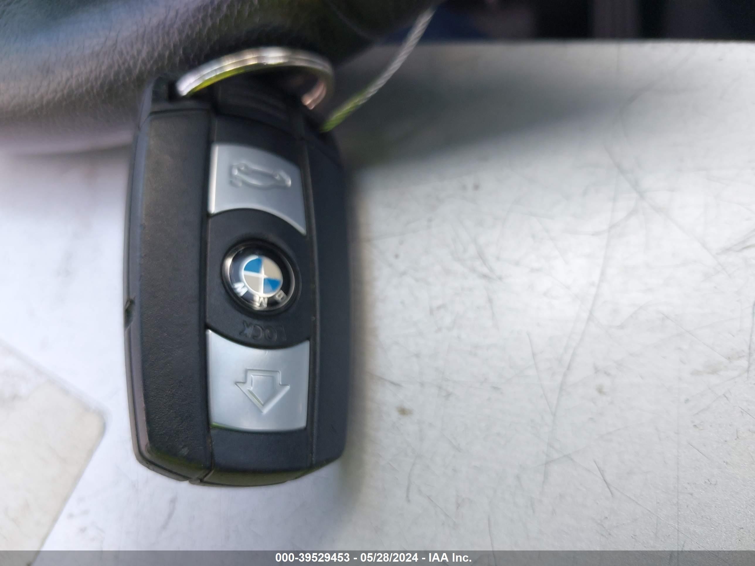 Photo 10 VIN: WBAVL1C5XDVR81891 - BMW X1 