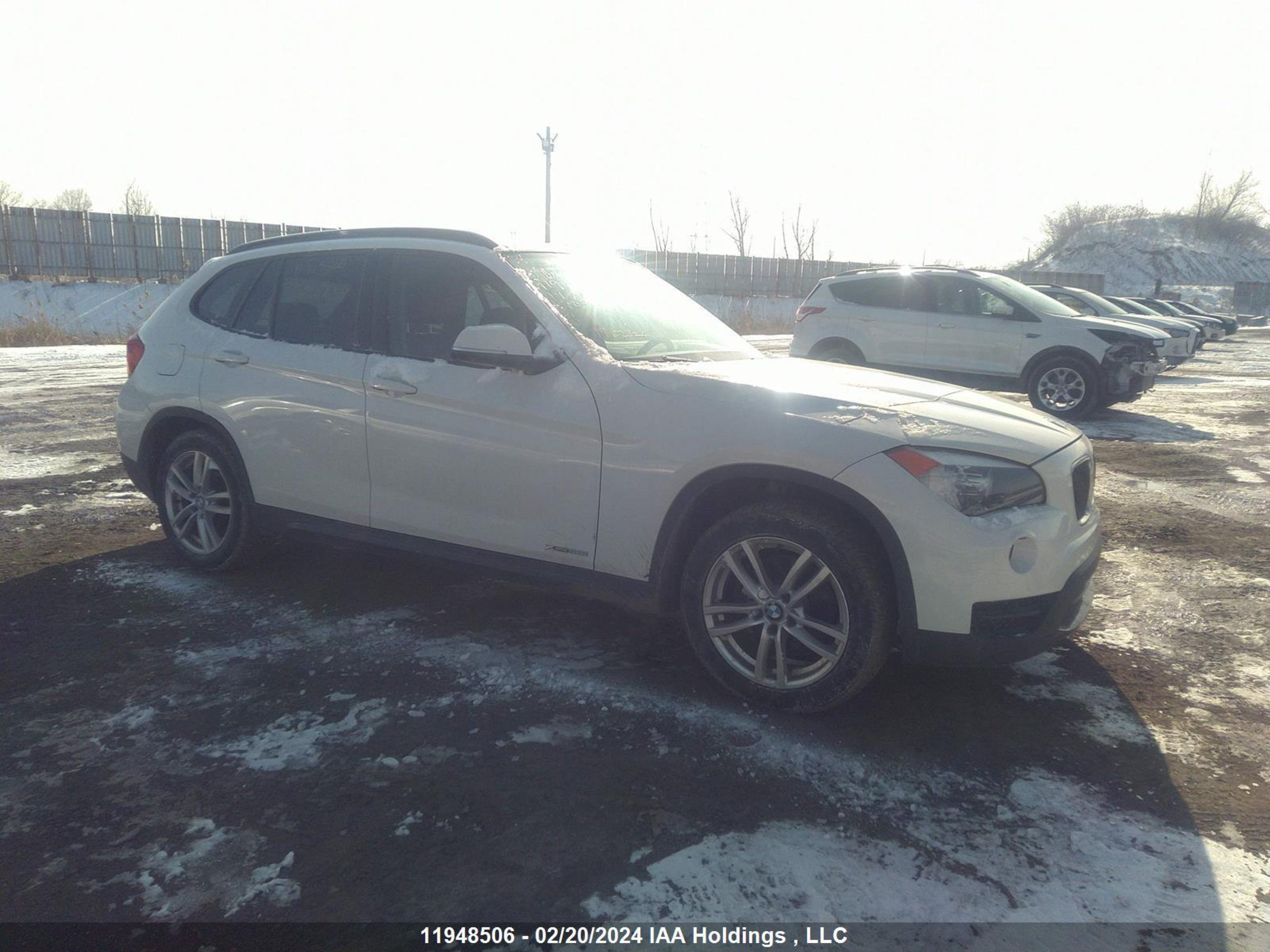 Photo 0 VIN: WBAVL1C5XEVY10723 - BMW X1 