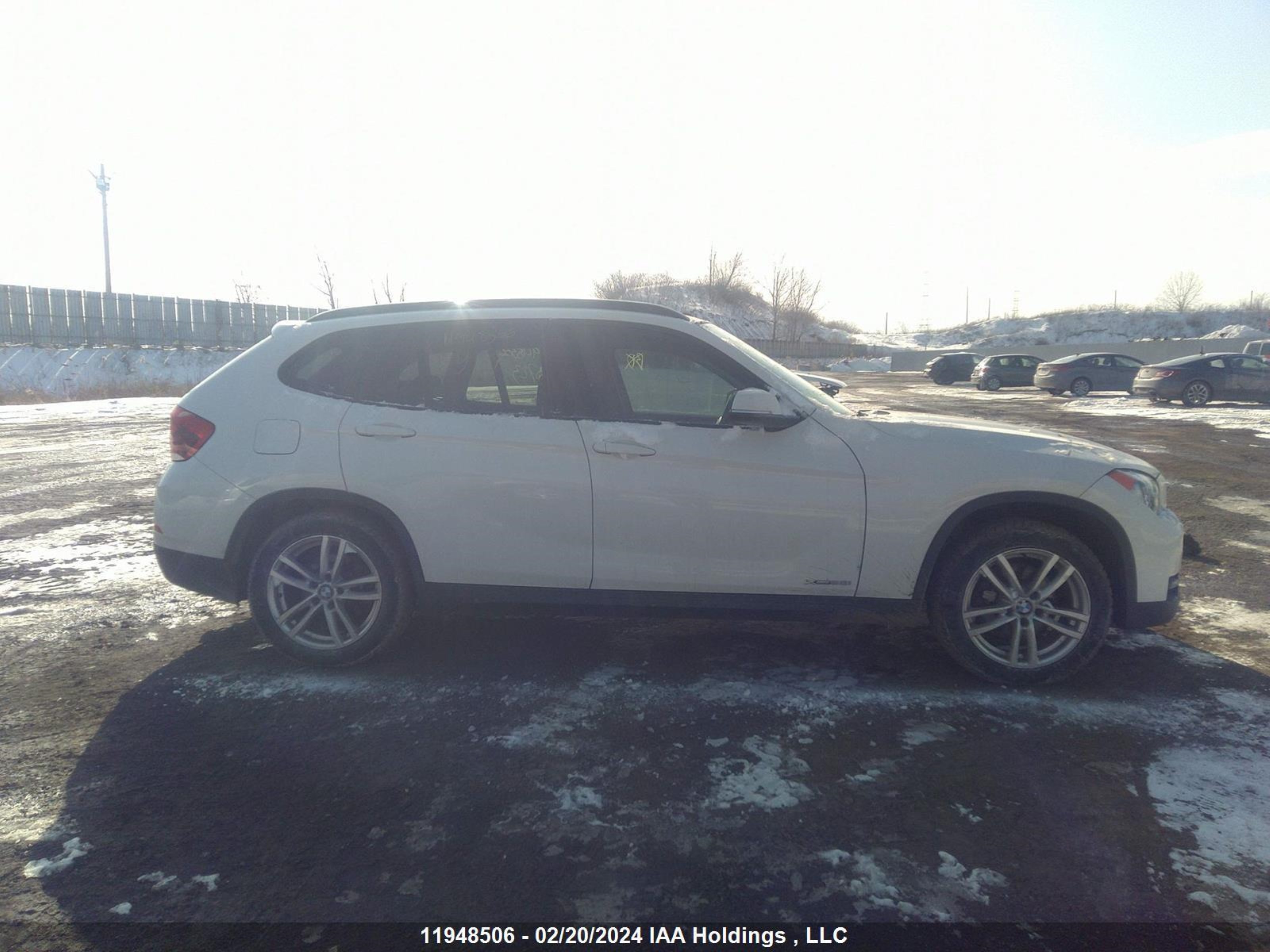 Photo 13 VIN: WBAVL1C5XEVY10723 - BMW X1 