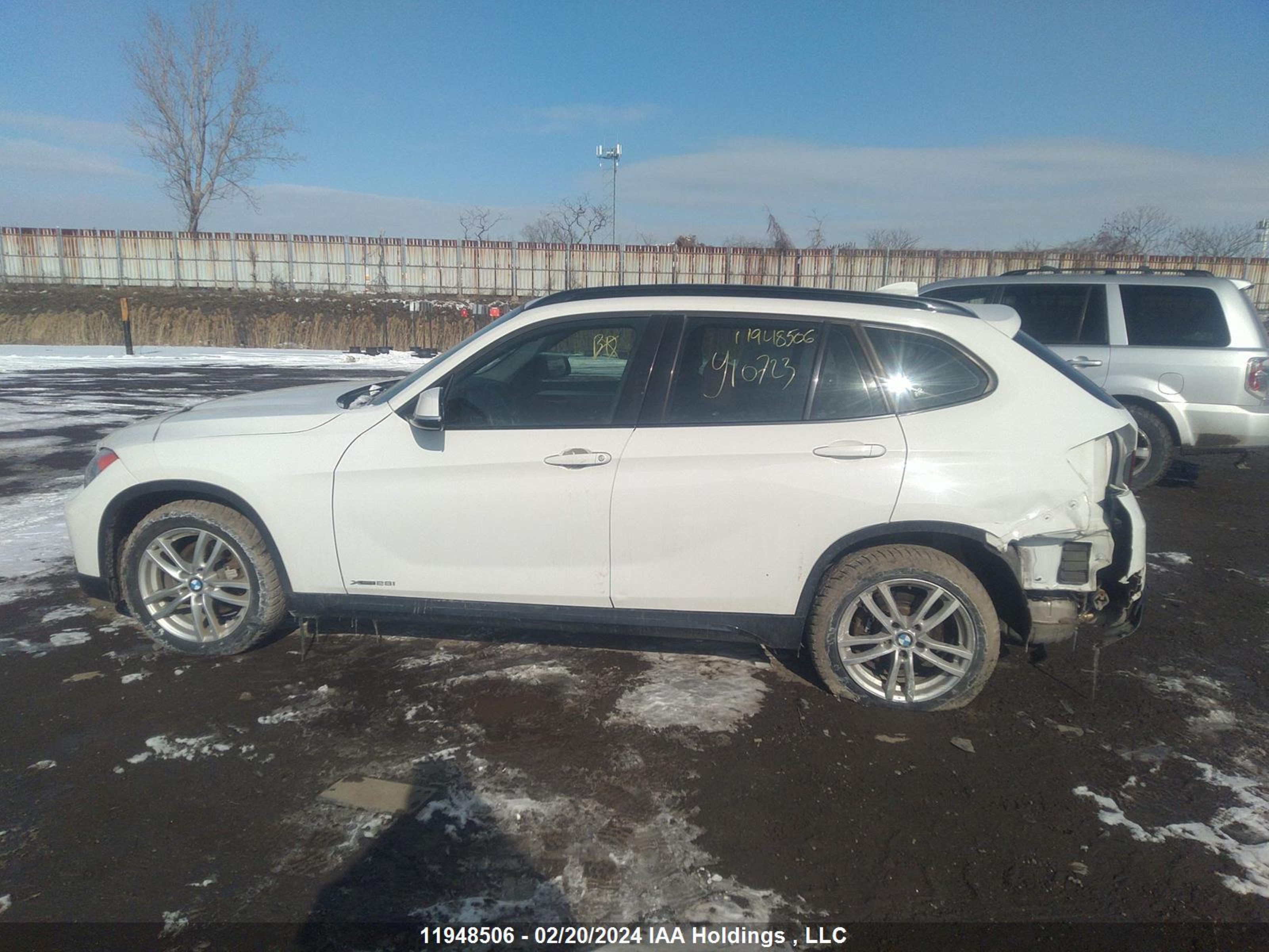 Photo 14 VIN: WBAVL1C5XEVY10723 - BMW X1 