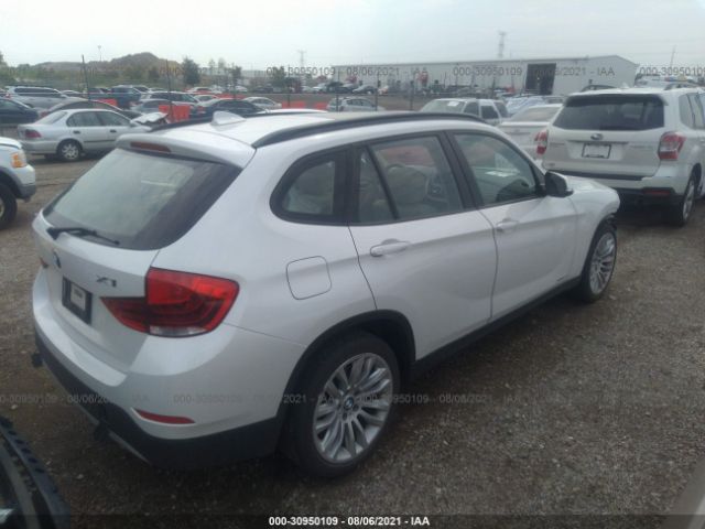 Photo 3 VIN: WBAVL1C5XEVY13637 - BMW X1 