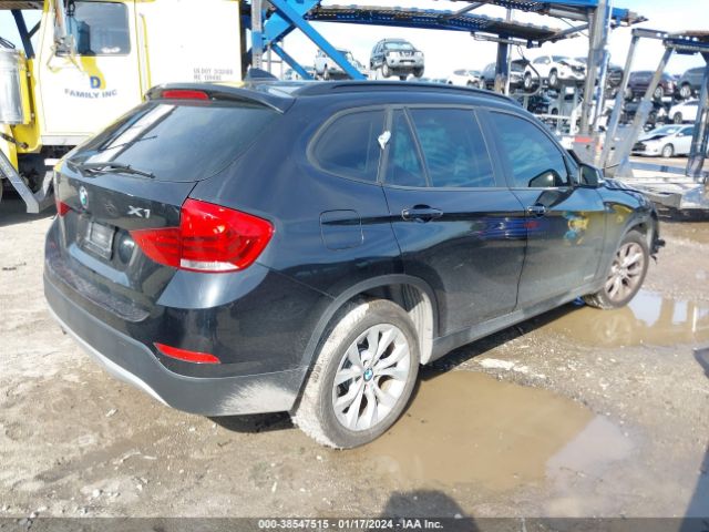 Photo 3 VIN: WBAVL1C5XEVY15615 - BMW X1 