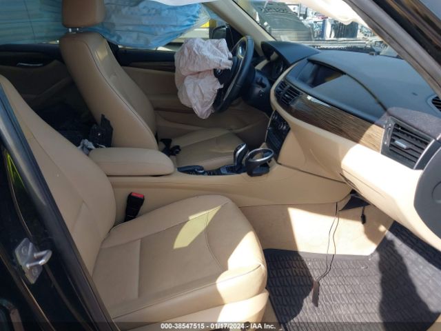 Photo 4 VIN: WBAVL1C5XEVY15615 - BMW X1 