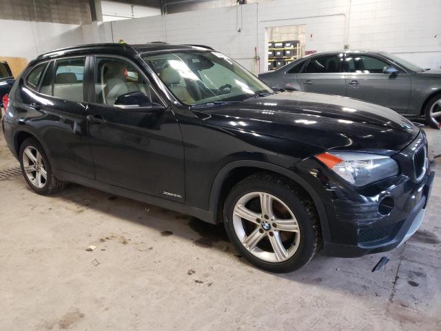 Photo 3 VIN: WBAVL1C5XEVY17655 - BMW X1 