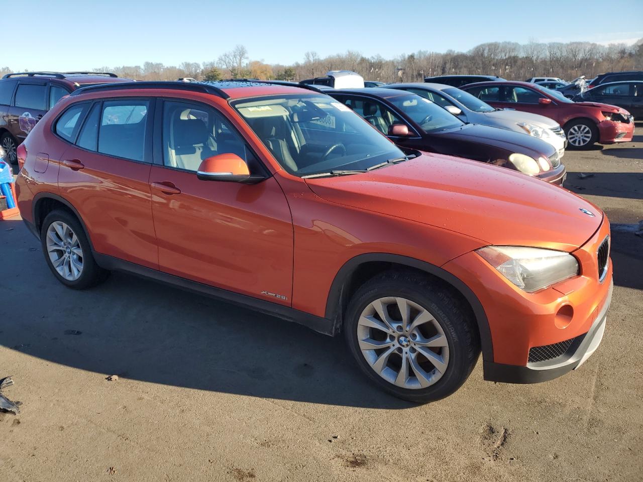 Photo 3 VIN: WBAVL1C5XEVY19549 - BMW X1 